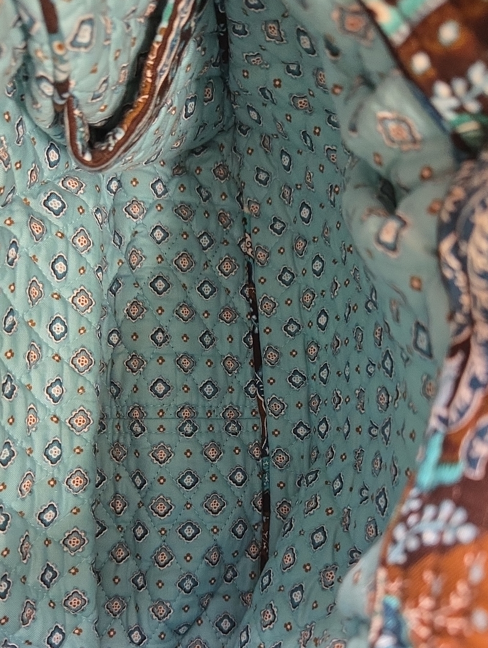 Vera Bradley Retired Blue Paisley Quilted Shoulder Bag - Picture 9 of 14
